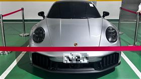 羅男名下今年才出廠的保時捷「911 CARRERA GTS」跑車，將於年底進行法拍。（圖／翻攝自「法務部行政執行署士林分署」網站）
