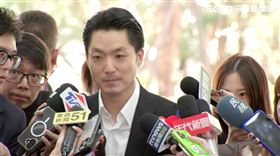 蔣萬安出席台北市議會第十四屆議員就職三周年-愛心3C設備捐贈曁慈善義買、毛孩送養活動（圖／翻攝畫面）