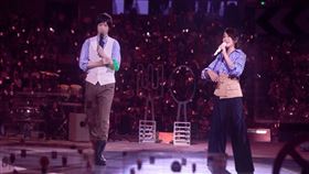 阿信與劉若英多年來交情穩固，不僅互相擔任演唱會嘉賓，近期也曾合作電影宣傳曲。（圖／相信音樂提供）