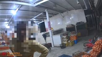 被控「加重加量」砸蓮霧！老闆說話了