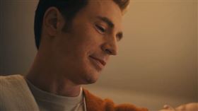 「美國隊長」史帝夫羅傑斯回歸《復仇者聯盟：末日崛起》。（圖／翻攝自MarvelTW YT）