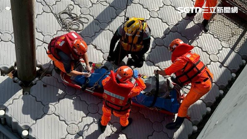 彰濱工業區漂浮屍！遺體卡光電板嚇壞業者