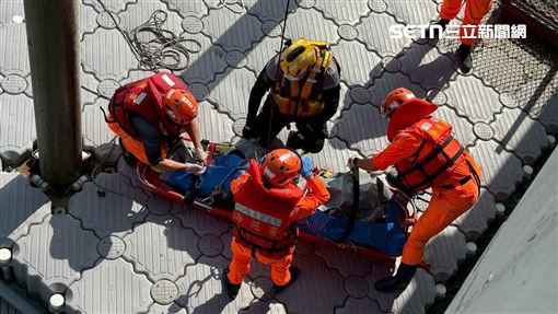彰濱工業區漂浮屍！遺體卡光電板嚇壞業者