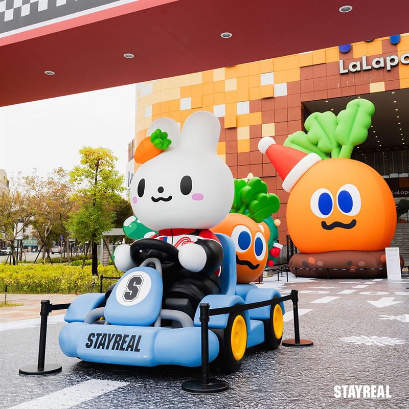 整個廣場宛如走進卡通世界。（圖／STAYREAL提供）