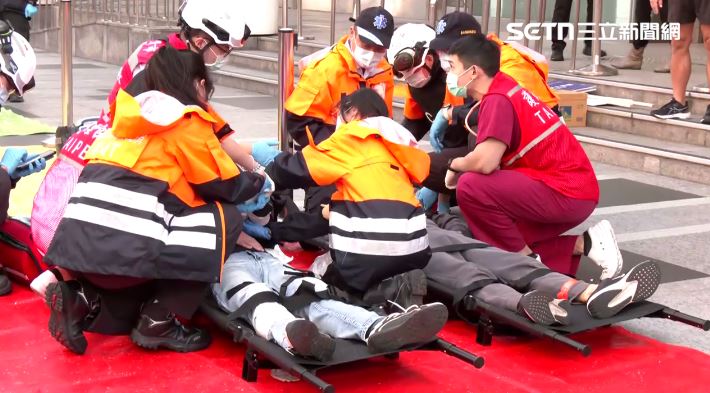 傷患及時救援演練。（圖／翻攝畫面）