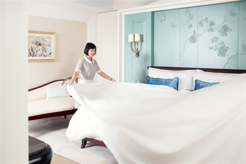 此次徵才釋出多達50項職缺，第一線服務團隊如餐飲部、客務部、禮賓部至廚藝部及房務部等。（圖／飯店旅宿業者提供）