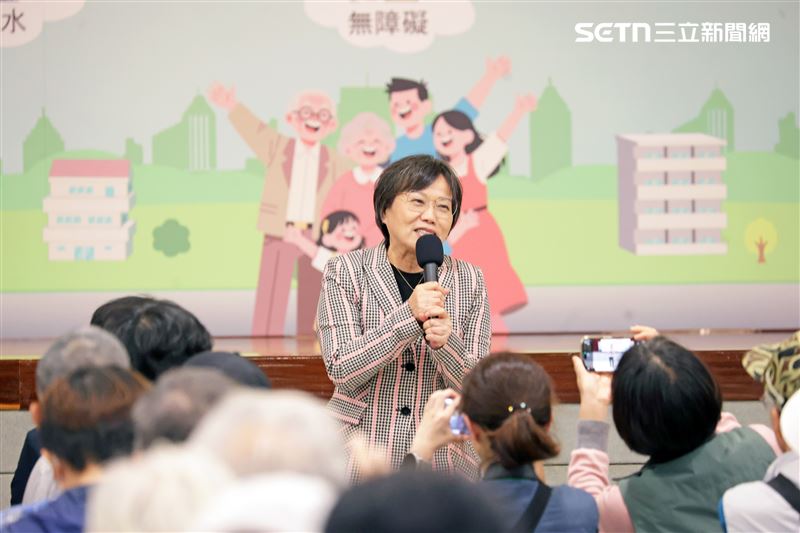 吳沛憶向行政院爭取加速推動內政部50億元「老宅延壽機能復新計畫」，今內政部劉世芳部長親赴地方說明會。（圖／吳沛憶辦公室提供）