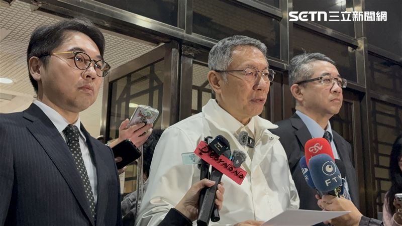 柯文哲正式辯論終結，庭外批「高雄可以、台北不行」，少數人摧毀司法信任度。（圖／記者楊佩琪攝）