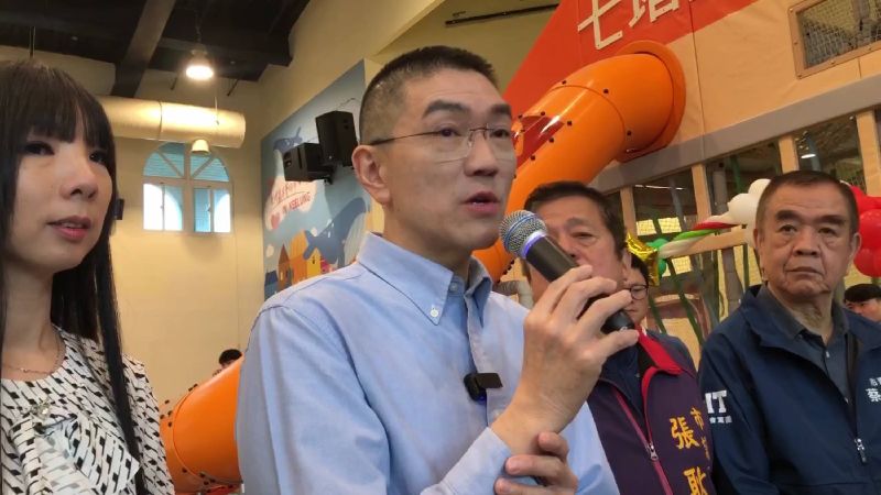 基市議會審查取締亂丟垃圾相關預算，有議員質疑適法性。基隆市長謝國樑說，他要釋放強烈訊息，就是基隆要成為台灣最乾淨城市，亂丟垃圾在基隆罰鍰就會最高