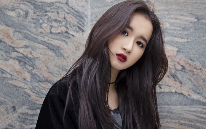 深邃五官、高挺鼻樑、大眼睛，再加上自帶異域感的氣質，新疆美女擄獲了很多男人的心。（示意圖／PIXABAY）