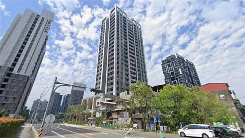 住展雜誌資料，2023~2025新成屋房價，台北市「Diamond&nbsp;Towers&nbsp;台北之星」每坪269.1萬元奪台北成屋冠軍、新北市則是新店「江陵天喆」每坪104萬成為亮點。（圖／翻攝Google Maps）