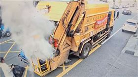 香灰,垃圾車,南投,清潔員,小灰人（圖／翻攝自臉書 草屯人）