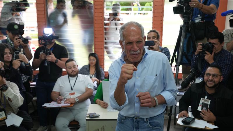 宏都拉斯總統大選由曾任首都市長，以及擁有親民形象的國家黨候選人阿斯夫拉勝選。（圖／美聯社／達志影像）