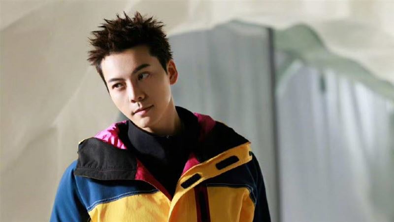 陳偉霆公布當爸，震撼大眾。（圖／翻攝自微博）