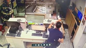 平安夜心不寒！中正第一分局收手寫感謝卡