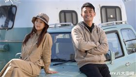 融融（右）與咪蕾（左）自駕韓國行，旅程中兩人默契十足，笑料不斷。（圖／八大提供）