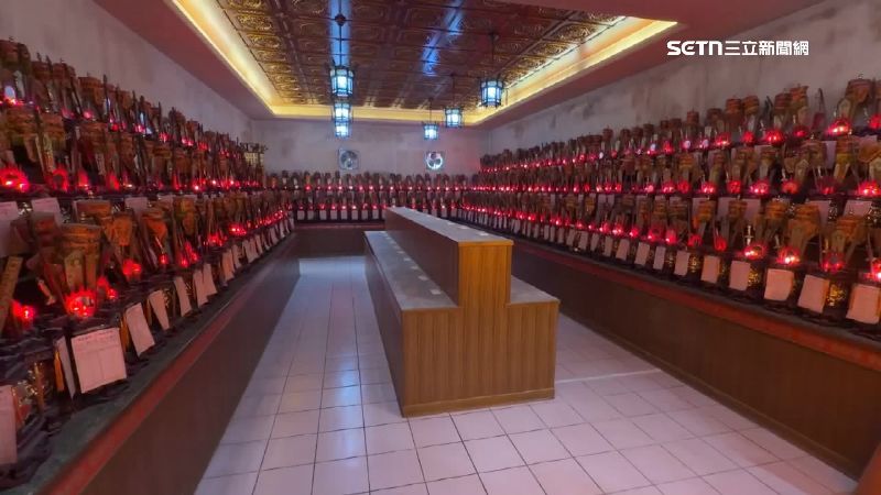 苗栗白沙屯拱天宮開放點斗燈