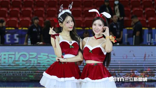 獨／南珉貞聖誕節登101外牆　李雅英羨慕