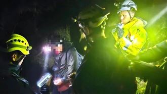 獨攀巴博庫魯山迷途　宜蘭警消尋獲登山客