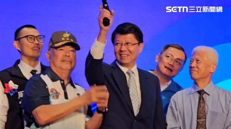 季麟連組裝手槍喊「開一槍」謝龍介表情曝