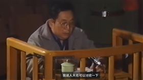 解放軍重點部隊、第38集團軍司令徐勤先因在1989年拒絕血腥清場天安門，隔年接受秘密軍事審判，被開除黨籍，判刑五年後，直到過世都被軟禁。（圖／翻攝自YT）