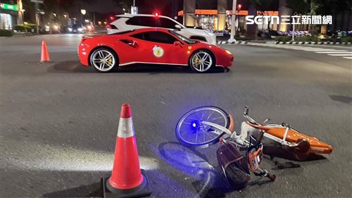 11歲童騎Ubike擦撞法拉利　驚人維修費曝