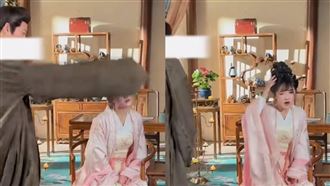 男演員下戲突掌摑短劇女星　笑稱：練手勁