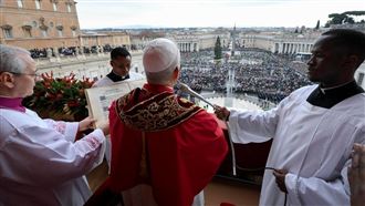 教宗首次聖誕祝福　破例提全球政治亂局
