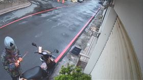 縱火,放火,焚香,膠水,羅漢松