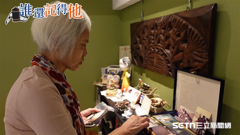 這是一段語氣白話、溫暖且堅定的圖說建議（約 95 字）： 今年已經72歲的陳敏香，現在是酒駕防治協會的榮譽理事長。她感性地說，自己從來沒想過要退休，只要身體還行，就會一直把酒駕防治做下去，直到不能做為止。對她來說，這份堅持不只是為了女兒，更是希望用這份老命，繼續幫更多家庭擋住悲劇，讓御慈的愛能一直傳遞下去。（圖／記者張雅筑攝）