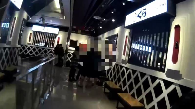 警方獲報到場處理糾紛。（圖／翻攝畫面）