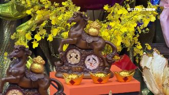 紫南宮新錢母曝光　「超強運」信徒喜先領