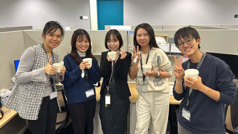 台積電JASM熊本廠，台日同仁冬至一同享用湯圓。（圖／品牌業者提供）