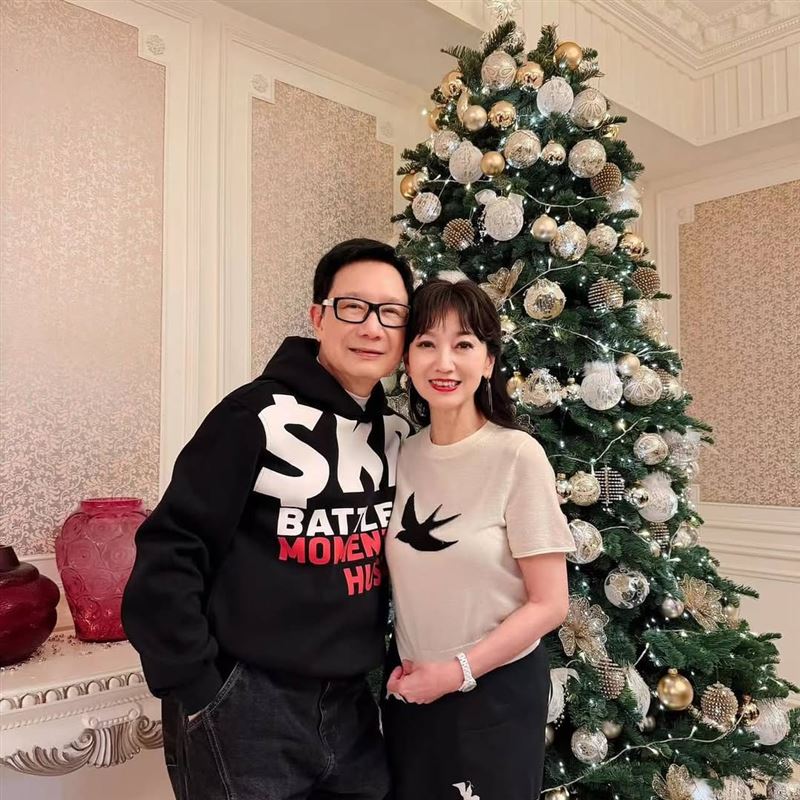 趙雅芝反而和劉培基的互動，顯得格外自然親密。（圖／翻攝自IG @eddielau223）