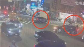 台中,車禍,自摔,騎士,迴轉（圖／翻攝畫面）