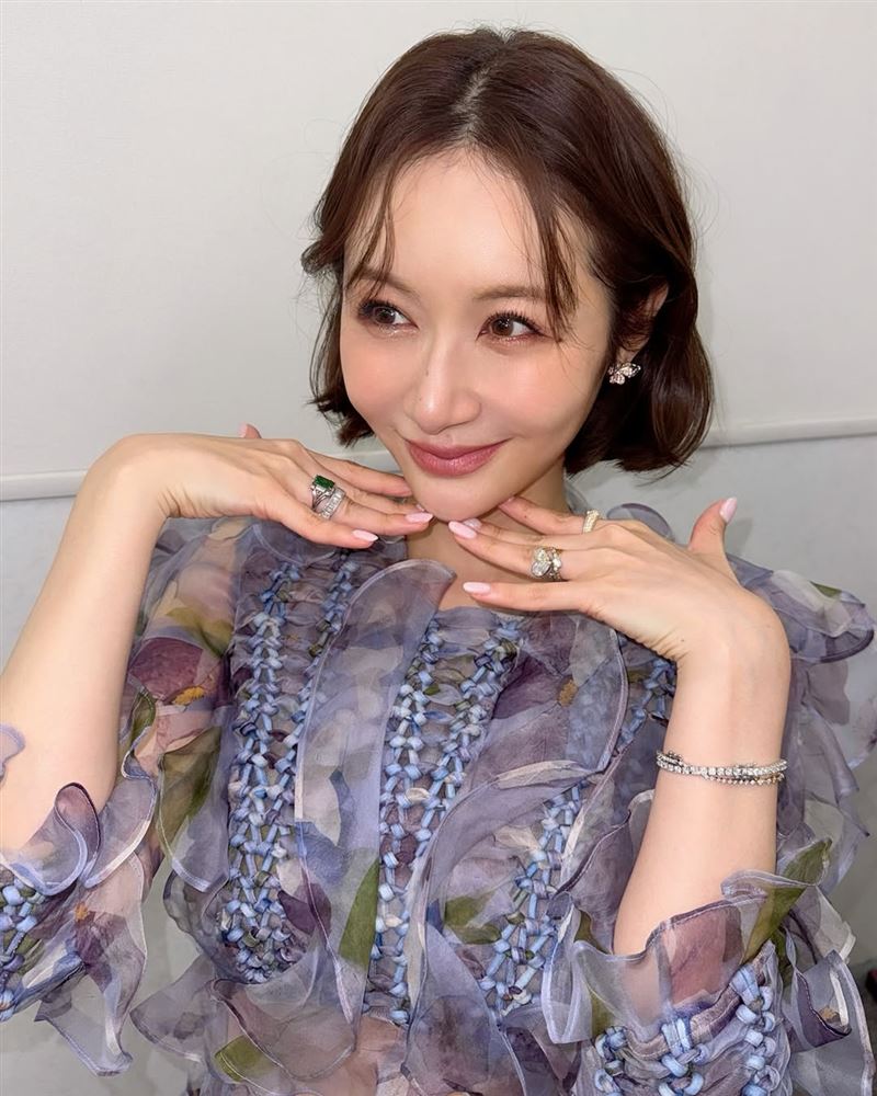 網紅宮崎麗果是前EXILE放浪兄弟成員黑木啓司的老婆。（圖／翻攝自IG @reika_miyazaki）