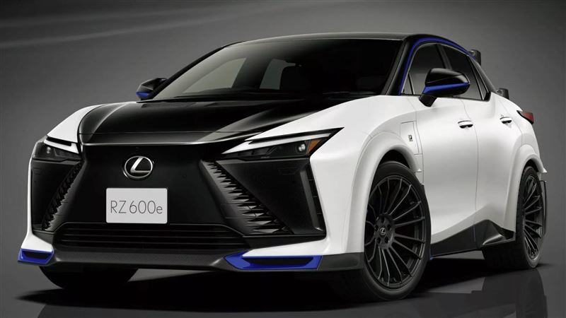 車體採用碳纖維材質。（圖／翻攝Lexus網站）