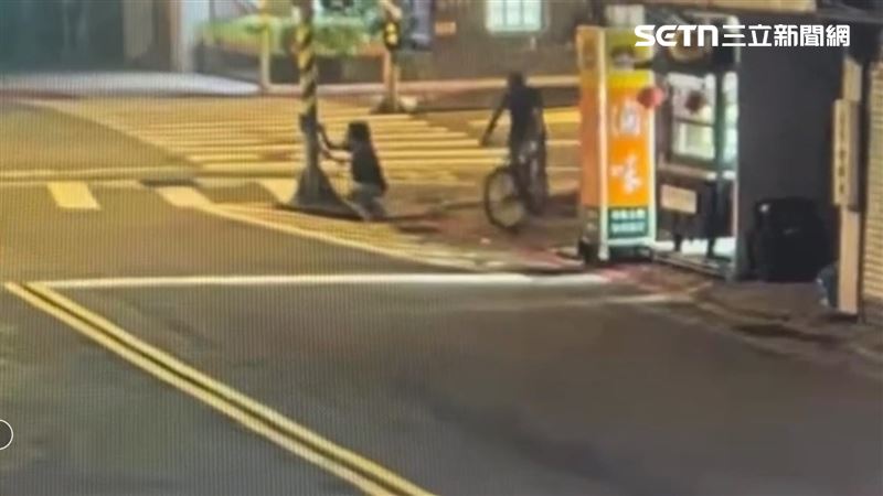 北市林男多次在文山區塗寫語意不明的文字。（圖／翻攝畫面）