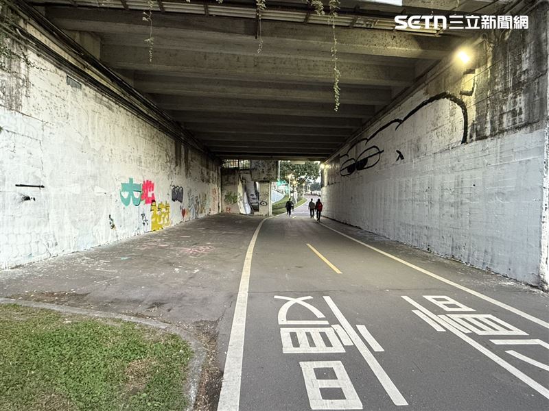 目前台北市政府已規劃河濱公園8處合法塗鴉區。（圖／翻攝畫面）