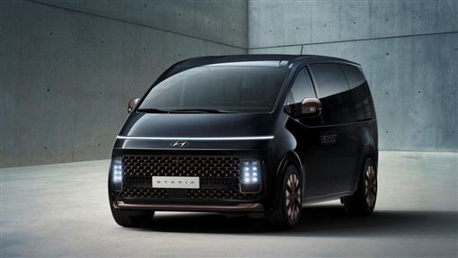 家庭、商務一次搞定　Staria小改款登場