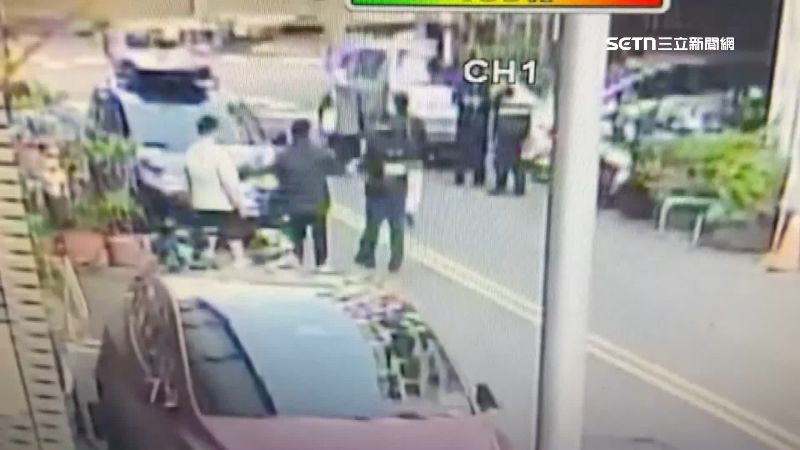 報警抓違停，車主也遭員警開單