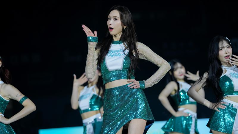 林志玲為洋基工程開幕戰助陣。（圖／洋基工程提供）