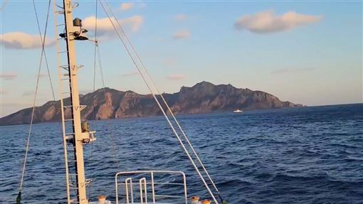釣魚台挑釁「日本去死」 周邊還有4中國船