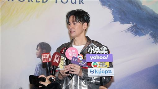 李聖傑慶功宴訪問突大地震！嚇到看傻眼