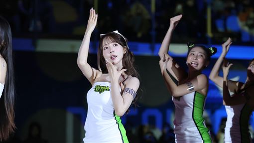 三上悠亞首應援就遇強震！直呼「好可怕」