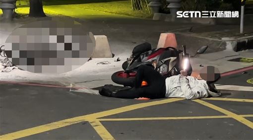鳳山深夜死亡車禍…騎士對撞燒成焦屍