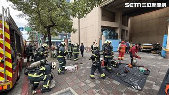 北市台電機房突竄火　65警消急赴現場灌救