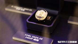 林書豪球迷見面會　各時期佈置還有FMVP戒