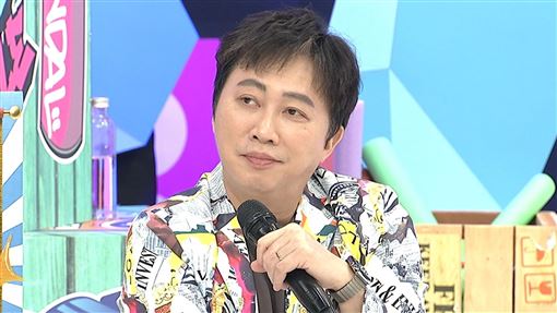 趙正平錄影醉後失控　竟拿摺疊椅砸梁赫群