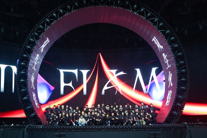 戴佩妮坦言演唱會票房不如預期，難以負擔舞台成本。（圖／翻攝自LiveNation微博）